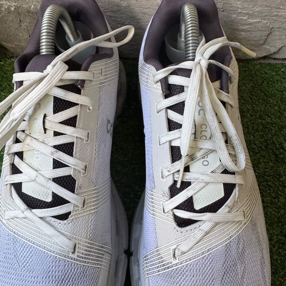 On Cloud Running Cloudgo Women’s Sneakers - Picture 8 of 9